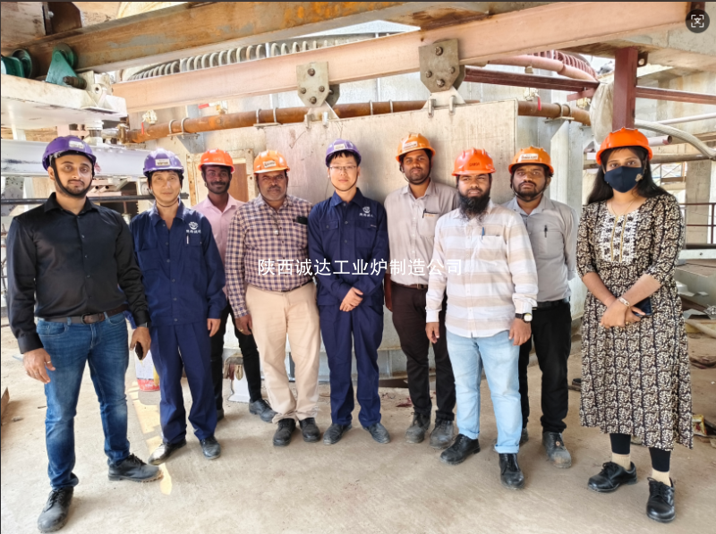 印度礦渣棉保溫爐項目安裝調(diào)試進(jìn)行中
