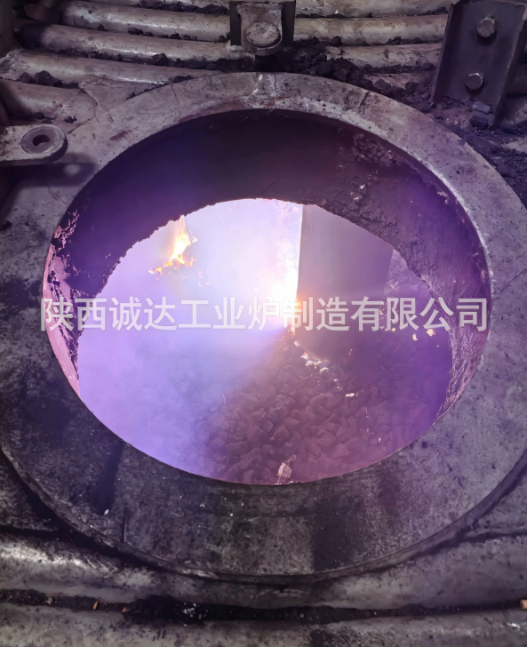 固廢資源化項(xiàng)目新突破，誠(chéng)達(dá)工業(yè)爐礦棉爐順利點(diǎn)火烘爐